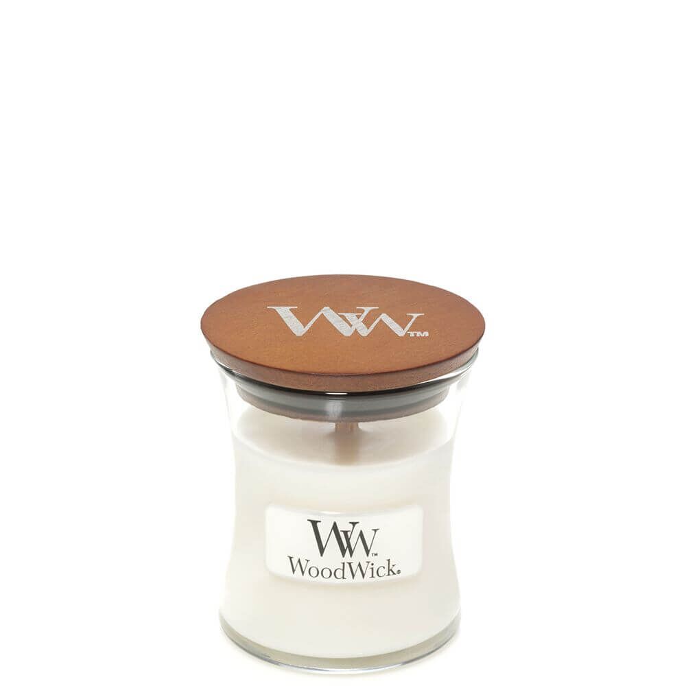 98039_topangle_withlid White Teak 85g von Woodwick